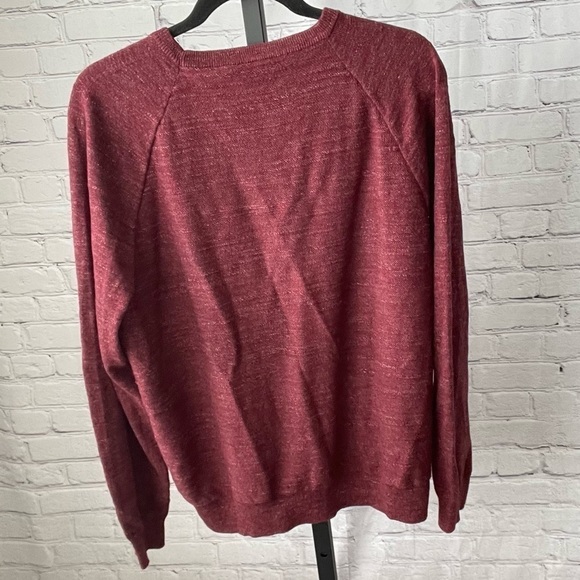 J Crew Men's Slim Fit Red Crew Neck Sweater Size Large - Picture 2 of 4